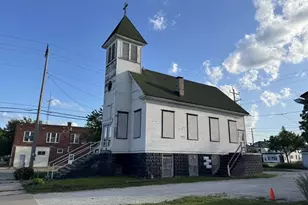 1848 Howe St, Racine, WI 53403 - Photo 1