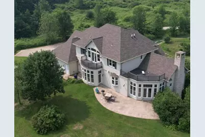 5305  Goldust Ct, Rockland, WI 54115 - Photo 3