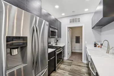 1905 N Water St #409, Milwaukee, WI 53202 - Photo 9