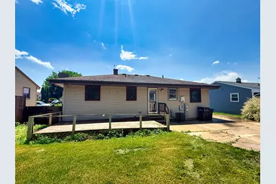 1228  Lakeview Ave, South Milwaukee, WI 53172 - Photo 21