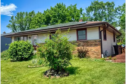 1228  Lakeview Ave, South Milwaukee, WI 53172 - Photo 3