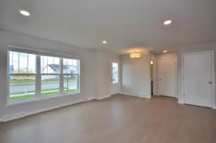 W198N5408 Boxwood Blvd, Menomonee Falls, WI 53051 - Photo 7