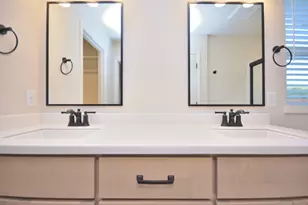 621 Standing Stone Dr, Waukesha, WI 53189 - Photo 23