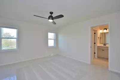 621  Standing Stone Dr, Waukesha, WI 53189 - Photo 21