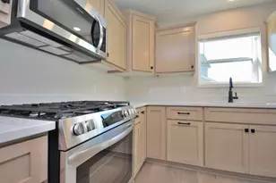 621 Standing Stone Dr, Waukesha, WI 53189 - Photo 15