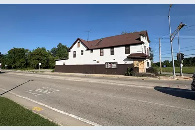 20712 W Main St, Lannon, WI 53046 - Photo 3