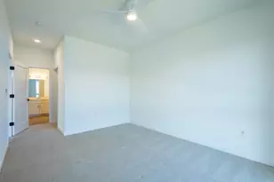 9378 S Alder Pl, Oak Creek, WI 53154 - Photo 9