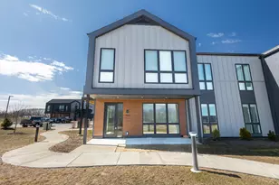 9378 S Alder Pl, Oak Creek, WI 53154 - Photo 19