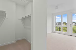 4163 E Hemlock Dr, Oak Creek, WI 53154 - Photo 9