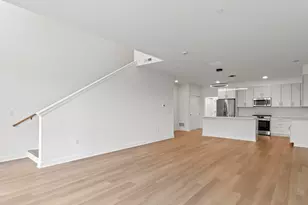 4163 E Hemlock Dr, Oak Creek, WI 53154 - Photo 5