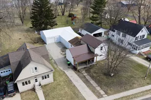 406 S College Ave, Fox Lake, WI 53933 - Photo 3