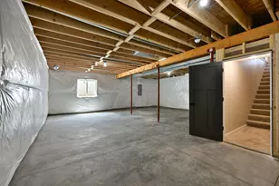 213 Cedar Ave, Delavan, WI 53115 - Photo 25