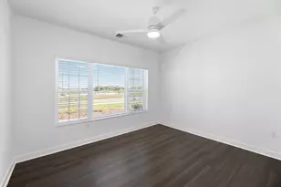 8852 S Jackjay Dr, Oak Creek, WI 53154 - Photo 19