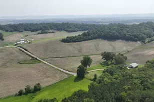 1000 Glomstad Rd, Holmen, WI 54636 - Photo 13