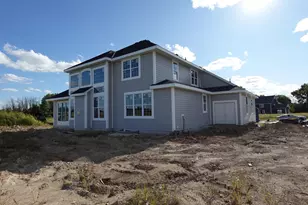 9866 N Cygnet Ct, Mequon, WI 53097 - Photo 7