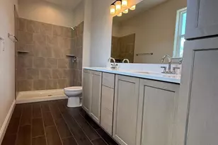 1136 Oxbow Ct, Pewaukee, WI 53072 - Photo 11