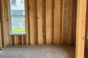 N55W23842 Fieldstone Pass Cir, Sussex, WI 53089 - Photo 3