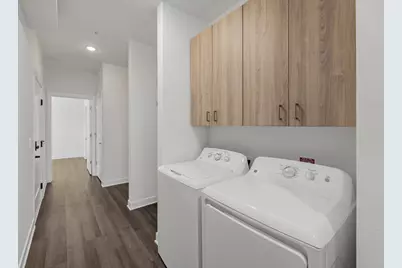 1811 W Wysteria Ln #605, Oak Creek, WI 53154 - Photo 29