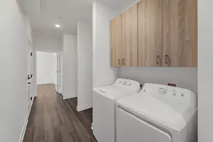 1811 W Wysteria Ln, Oak Creek, WI 53154 - Photo 29