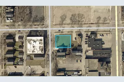 550 N 28th St, Milwaukee, WI 53208 - Photo 1