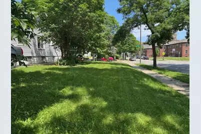 2401 N 53rd St, Milwaukee, WI 53210 - Photo 3