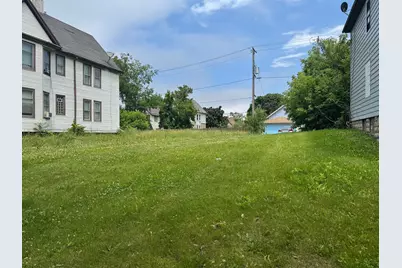 424 N 29th St, Milwaukee, WI 53208 - Photo 3