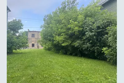 425 N 29th St, Milwaukee, WI 53208 - Photo 3