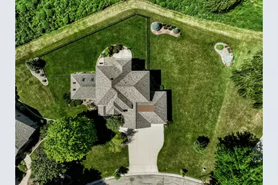 615  Fairway Cir, Jefferson, WI 53549 - Photo 77