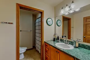 615 Fairway Cir, Jefferson, WI 53549 - Photo 51