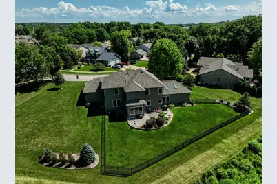 615  Fairway Cir, Jefferson, WI 53549 - Photo 79