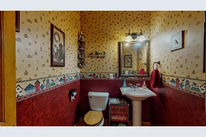 615  Fairway Cir, Jefferson, WI 53549 - Photo 49