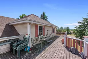 947 Broadmoore Dr, Hartford, WI 53027 - Photo 15