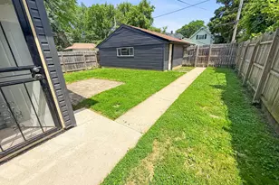 3408 N Hubbard St, Milwaukee, WI 53212 - Photo 23