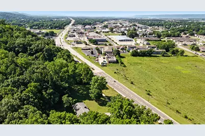 809  Holmen Dr, Holmen, WI 54636 - Photo 7