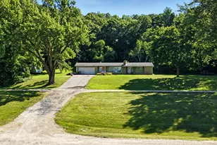 809 Holmen Dr, Holmen, WI 54636 - Photo 5