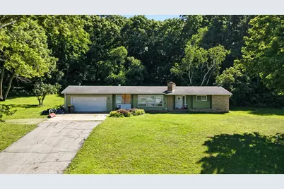 809  Holmen Dr, Holmen, WI 54636 - Photo 5