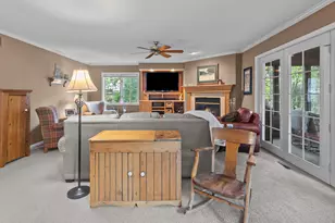 1554 Orchard Ln, Lake Geneva, WI 53147 - Photo 9