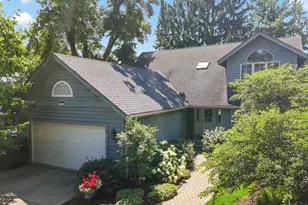 1554 Orchard Ln, Lake Geneva, WI 53147 - Photo 5