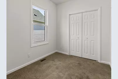 2941 N Dr William Finlayson St, Milwaukee, WI 53212 - Photo 33