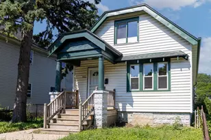 2941 N Dr William Finlayson St, Milwaukee, WI 53212 - Photo 3