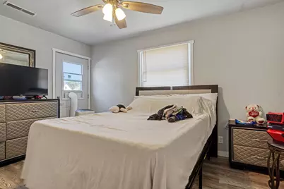 33  7th St, Fond du Lac, WI 54935 - Photo 5