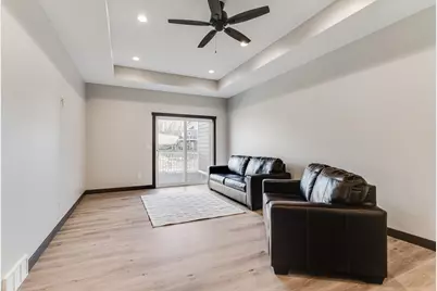 4060  Brooke Elizabeth Dr, Onalaska, WI 54650 - Photo 15