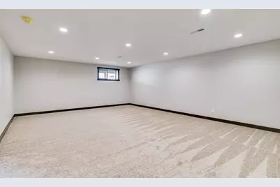 4060  Brooke Elizabeth Dr, Onalaska, WI 54650 - Photo 21