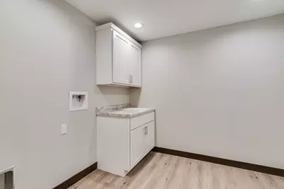 4060  Brooke Elizabeth Dr, Onalaska, WI 54650 - Photo 25