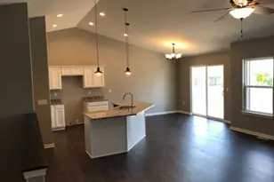 1515 Emma Ln, Burlington, WI 53105 - Photo 5