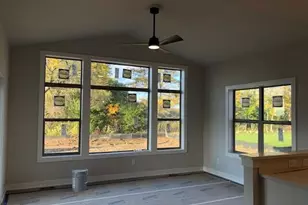 N119W14982 Ivy Ln, Germantown, WI 53022 - Photo 5