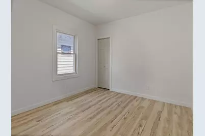 1701 W Keefe Ave, Milwaukee, WI 53206 - Photo 5