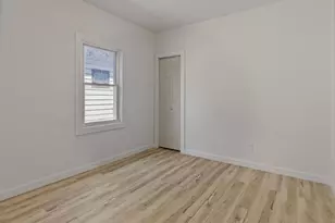 1701 W Keefe Ave, Milwaukee, WI 53206 - Photo 5