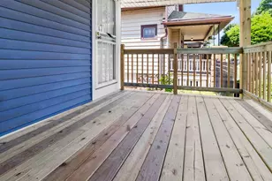 1701 W Keefe Ave, Milwaukee, WI 53206 - Photo 15