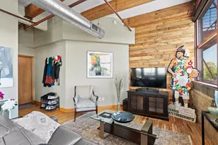 215 W Maple St, Milwaukee, WI 53204 - Photo 21